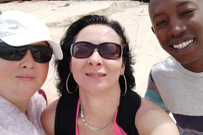 City Tour in Zanzibar - Public Transportation Access