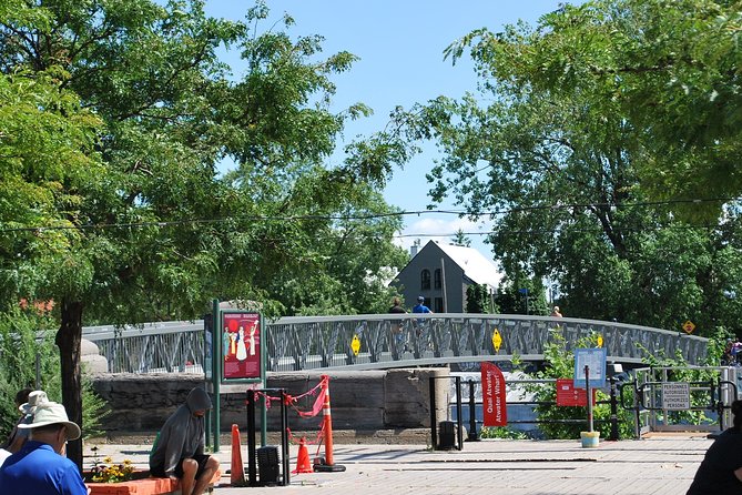 City Tour; Like a Montrealer - Navigating the Underground City