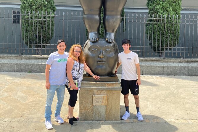 City Tour Medellin - Meeting and Pickup Information