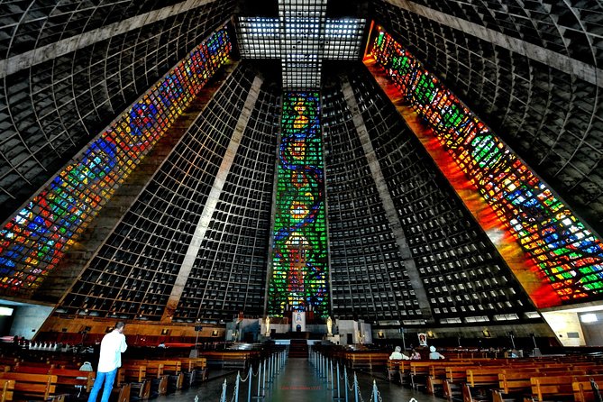 City Tour of Art, Architecture and Culture in Downtown Rio De Janeiro - Climbing Selaron Staircase