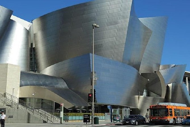 City Tour of Los Angeles From Torrance and El Segundo - Tour Requirements and Accessibility