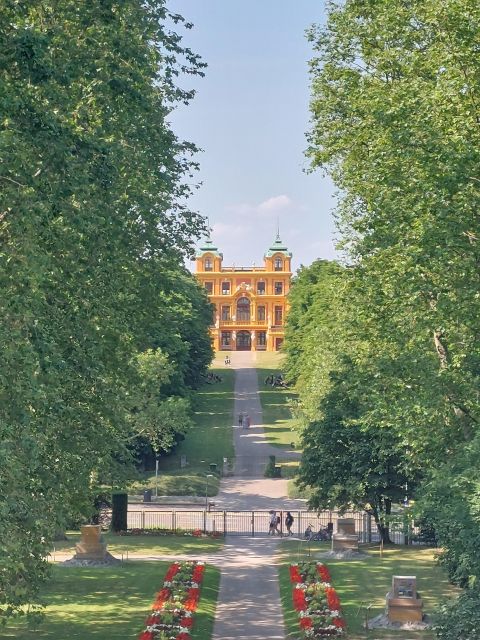 City Tour of Ludwigsburg Erotic - Booking and Cancellation Policy
