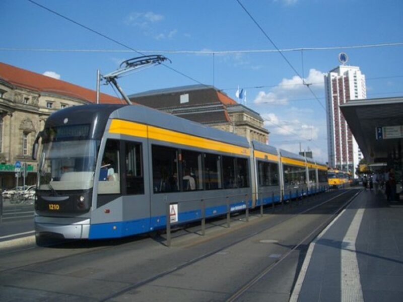 City Tour on Foot, by S-Bahn and Tram - Transport and Accessibility