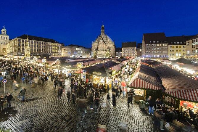 City Tour Through Nuremberg With the Little Train - Christmas Tour - Discovering Bratwurst Röslein Restaurant