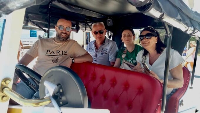 City Tour Vilamoura on Classics Car - 30 Minutes - Visit Iconic Landmarks