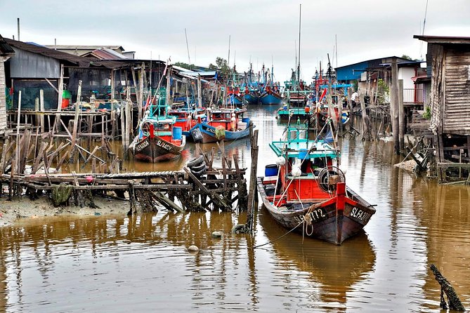 City Tour With Batu Cave and Fireflies Tour - Group Size and Cancellation Policy