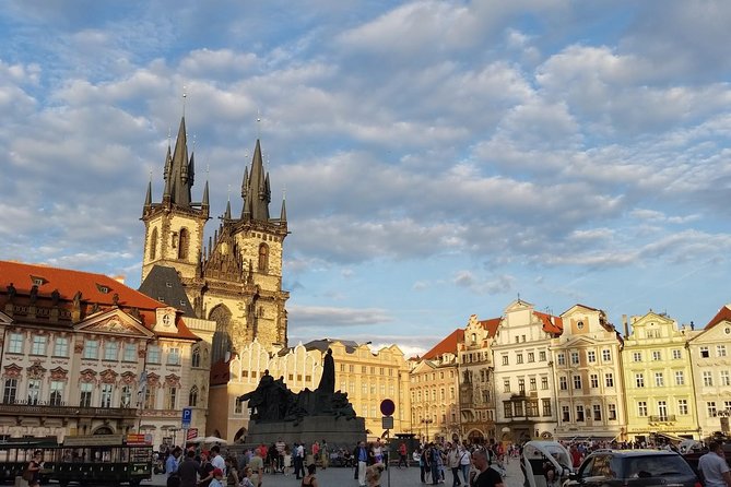 City Tour With Prague Castle With Live Guide - Accessibility and Requirements
