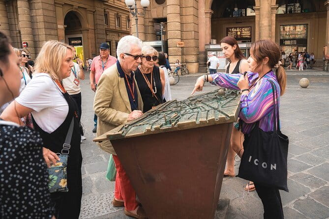 City Walking Guided Tour in Florence - Key Points