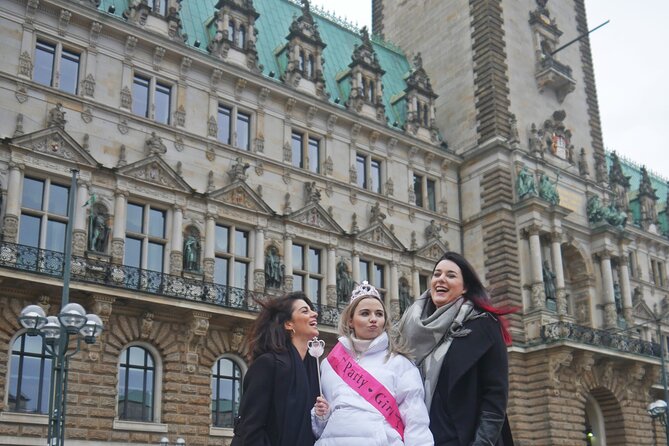 Citybeering - Walk With Funny and Interesting Stories While Having Local Beers - Exploring Hamburgs Iconic Townhall