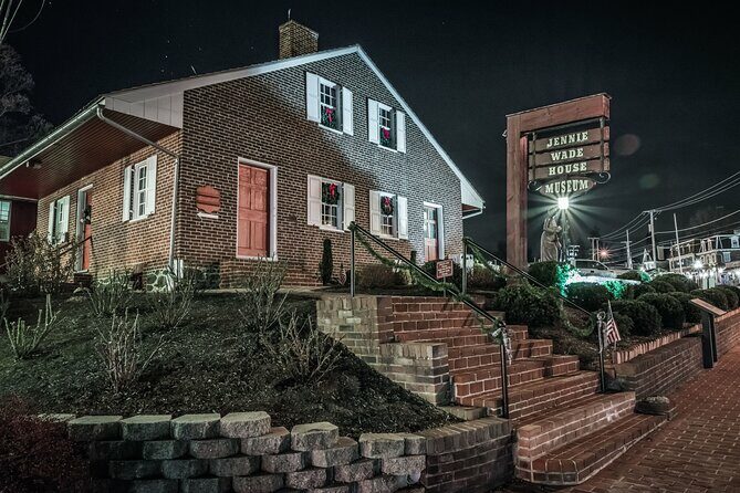 Civil War Ghosts Boos and Booze Haunted Pub Crawl - An In-Depth Look at the Civil War Ghosts Boos and Booze Haunted Pub Crawl