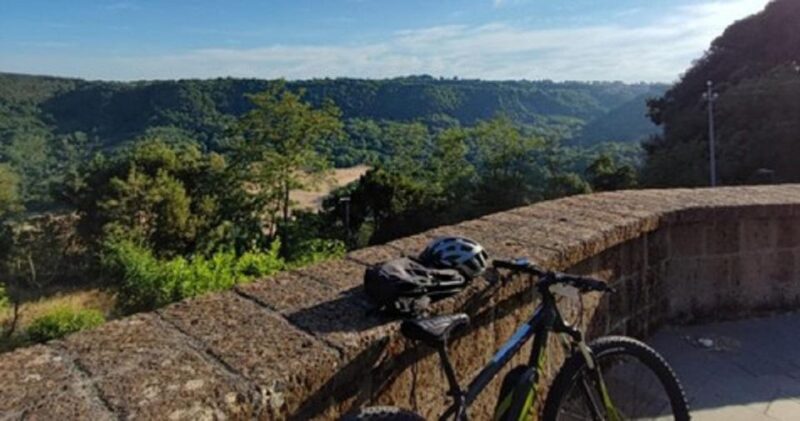 Civita Di Bagnoreggio: Ebike Tour of the Dying City - Experience Highlights