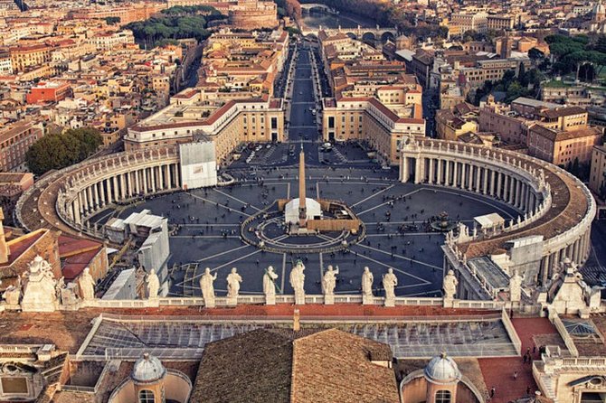 Civitavecchia Shore Excursion: Best of Rome Private Tour - Professional and Informative English-Speaking Driver