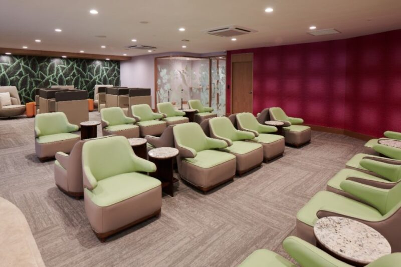 Clark International Airport (CRK): Premium Lounge Access - Key Points