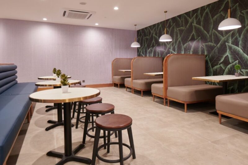 Clark International Airport (CRK): Premium Lounge Access - Services and Amenities