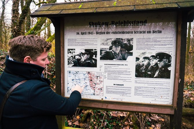 Clash of Titans: Battle for Seelow Heights WW2 Tour - Wartime Cemeteries and Memorials