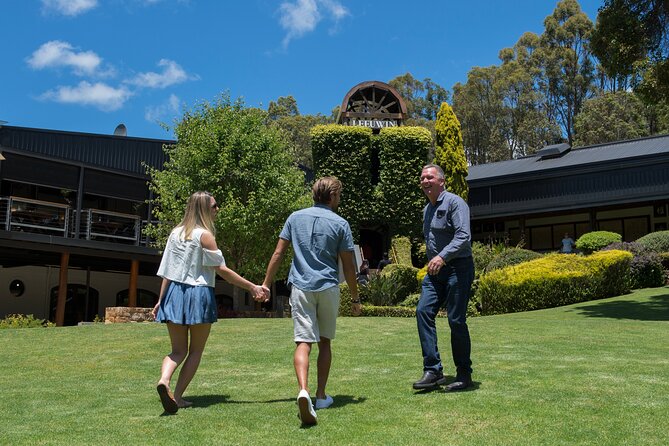 Classic All Day Winery and Food Trail Tour - Operator Reliability