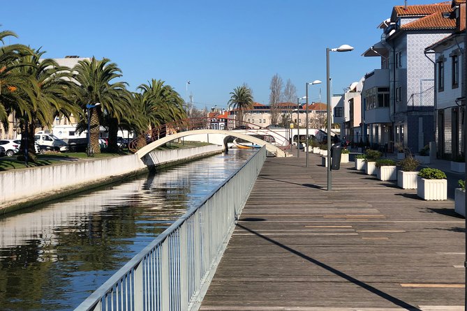 Classic Aveiro City Tour by Bike - Meeting Details