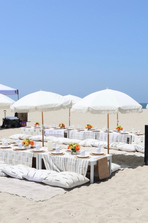 Classic Beach Picnic in Santa Monica (2-4 People) - Key Points