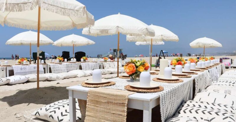 Classic Beach Picnic in Santa Monica (2-4 People) - Picnic Setup and Amenities