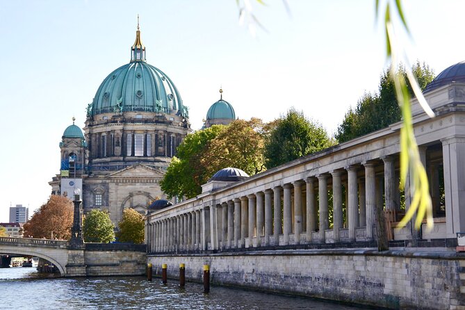 Classic Berlin Sightseeing & Highlights Private Tour - Brandenburg Gate