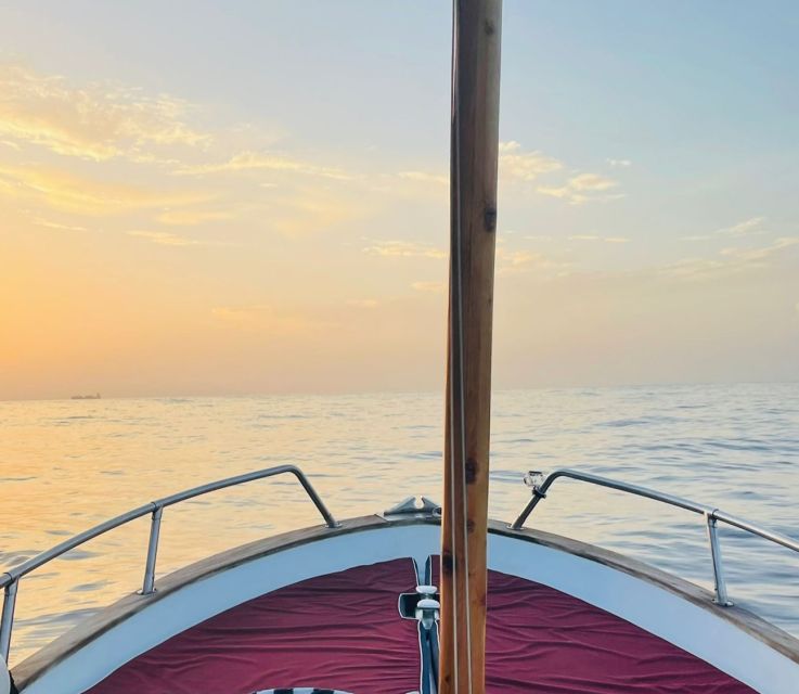 Classic Boat Tour of Capri at Sunset - Key Points