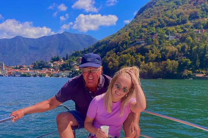 Classic Boat Tour on Lake Como - Knowledgeable Guides and Stories