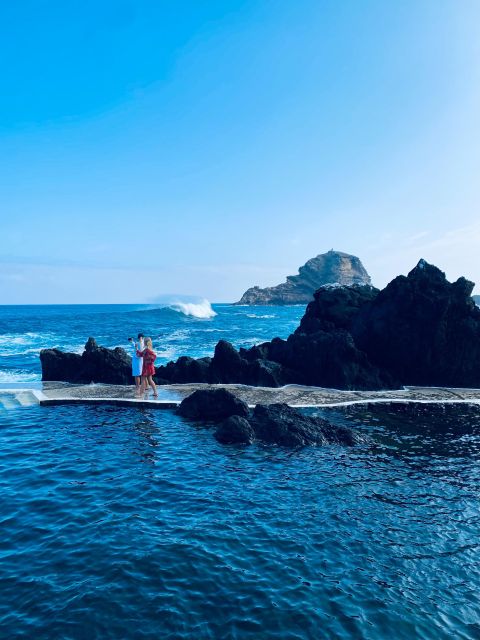 Classic Car Sightseeing Tour to the West & Northwest - Private Guide/Tour