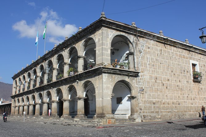 Classic Cultural Walking City Tour of Antigua Guatemala - Architectural Landmarks and Museums