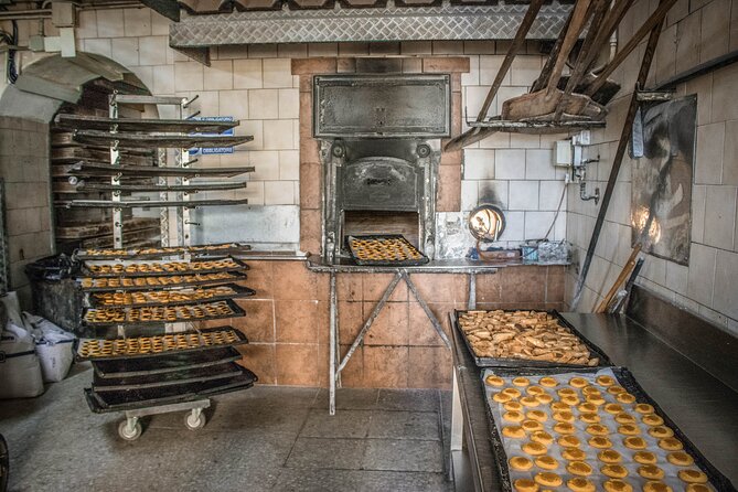 Classic Half-Day Wine Tour in Frascati With Lunch - Inclusions and Accessibility