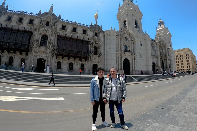Classic & Modern Lima City Tour - Visiting San Isidro Neighborhood