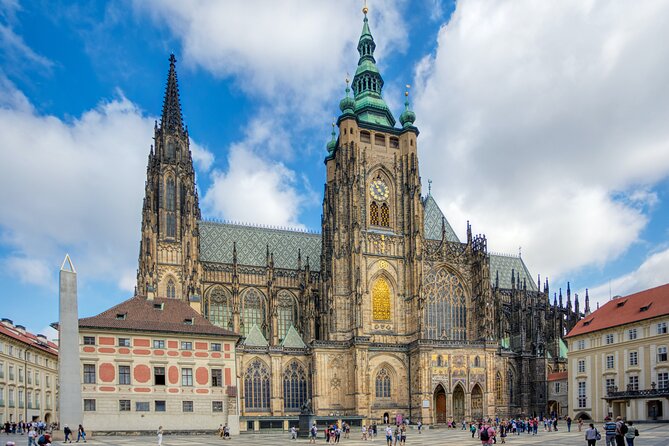 Classic Prague Castle Tour, Strahov Monastery & Castle District - Key Sites Visited