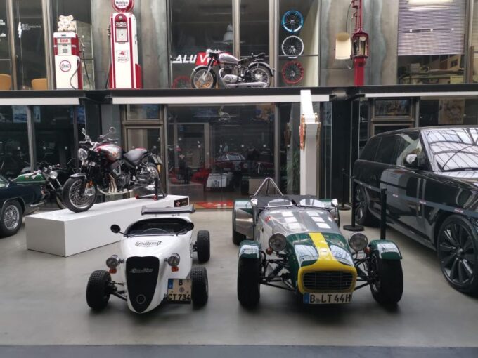 Classic Remise Tour in a Mini Hotrod - Free Cancellation