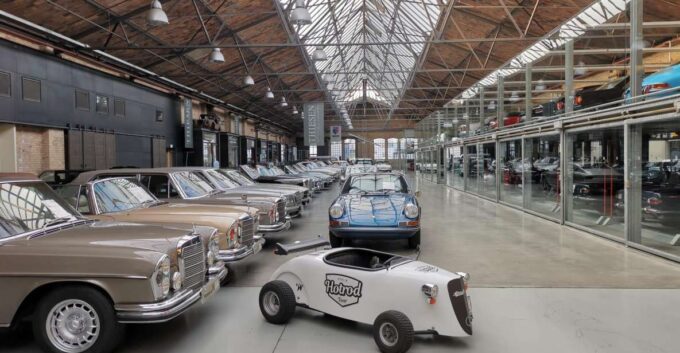 Classic Remise Tour in a Mini Hotrod - Reserve Now & Pay Later