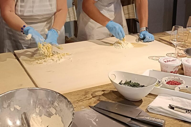 CLASSIC TUSCANY Cooking Class - Duration and Price Details