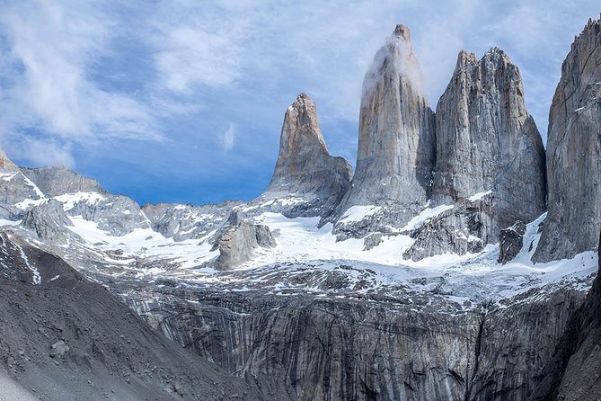 Classic W Circuit - Torres Del Paine - Accommodations and Meal Services