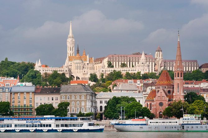Classic Walk in Budapest - Booking Information