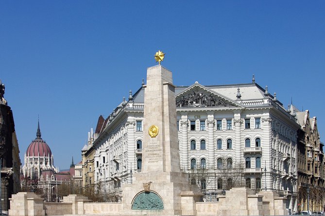 Classic Walk in Budapest Historical Center - Insight Into Hungarian History
