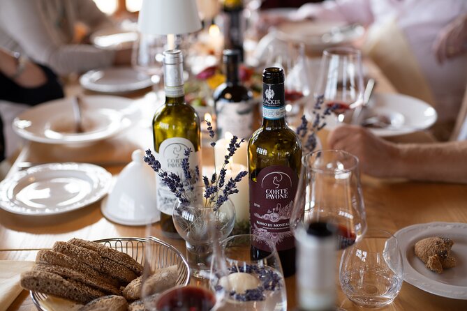 Classic Wine Tasting in Montalcino - Location and Meeting Details