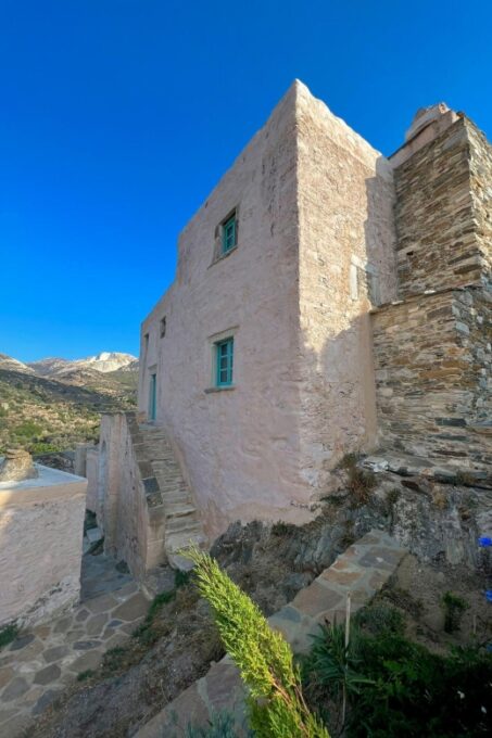 Classical Guitar Concert in a Historic Olive Press - Immerse in Naxos Ambiance