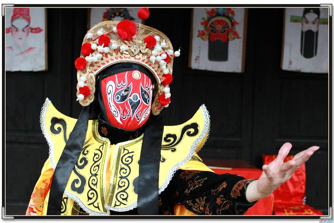Classsic Sichuan Opera at Sichuan Provincial Theater - Accessibility and Convenience