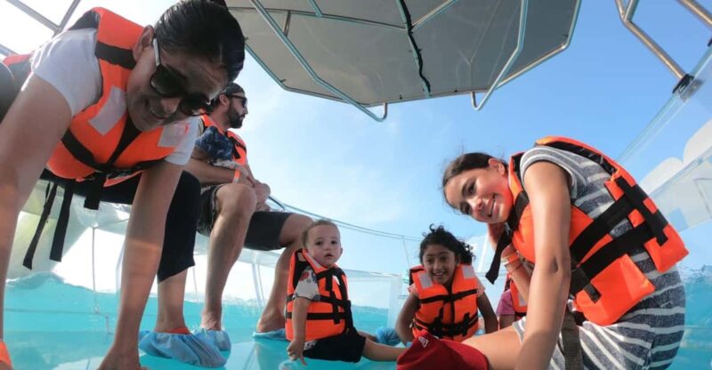 Clear Boat in Cancun, 1 Hour Tour to Enjoy the Views! - Included Amenities