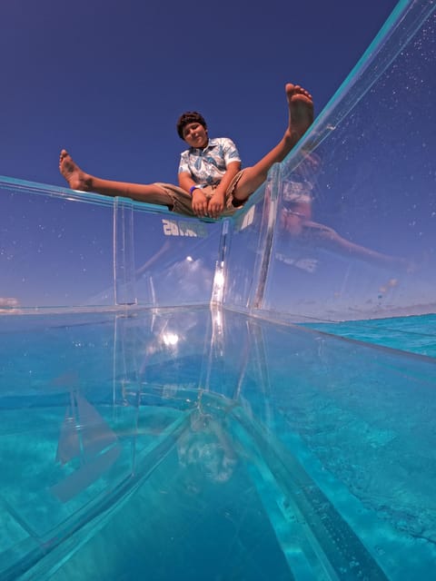 Clear Boat in Cancun, Two Hours Tour to Enjoy the Views! - Location and Includes