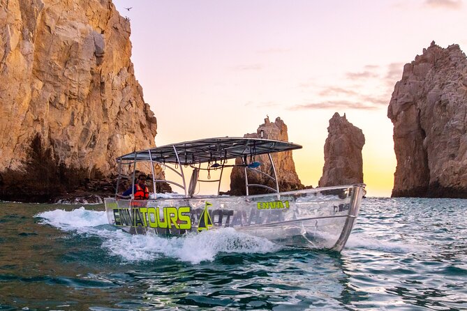 Clear Boat to Cabo Lands End, the Arch and More - Exploring the Arch