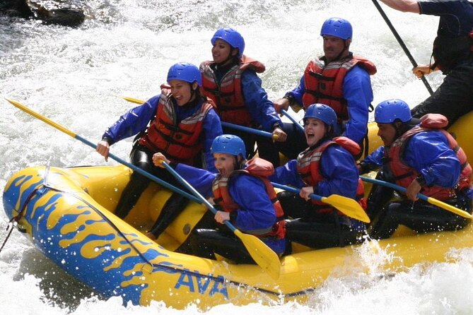 Clear Creek Gold Rush Whitewater Rafting From Idaho Springs - Safety Essentials for Whitewater Rafting