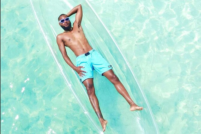 Clear Kayak Photoshoot in Turks and Caicos Islands Providenciales - Negative Traveler Feedback