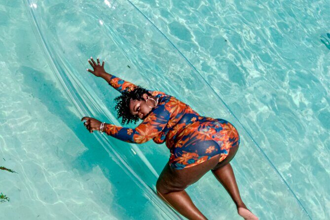 Clear Kayak Photoshoot+Free Cocktail Nassau, Bahamas - Analyzing the Value