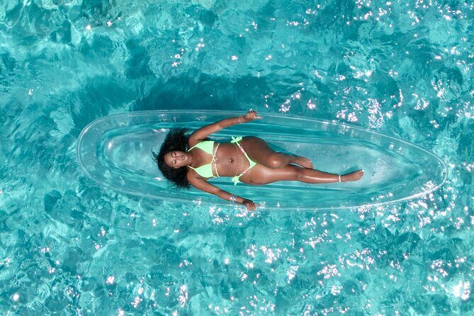 Clear Kayaks Drone Photoshoot in Nassau,Bahamas. - Key Points