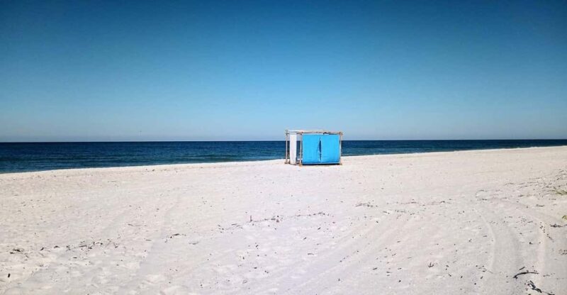 Clearwater: Beach Bummers LLC - Eco-Friendly Cabana Experience