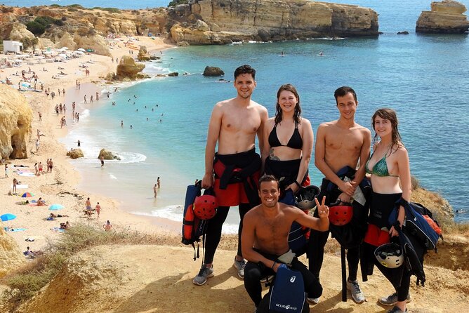 CLIFF JUMPING Tour - Coasteering in Albufeira - Meeting and Pickup Logistics