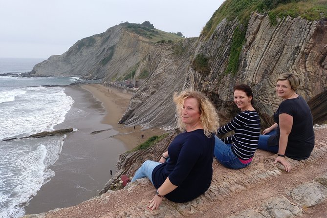 CLIFFS, GRILLED FISH and TXAKOLI WINE - Private Gastronomic Adventure - Enjoy the Txakoli Wine Tasting